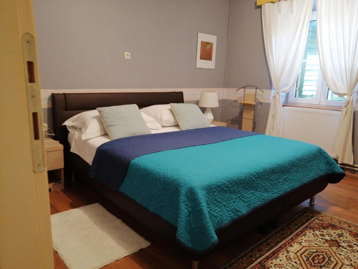 Guesthouse Juric Skradin Exterior photo