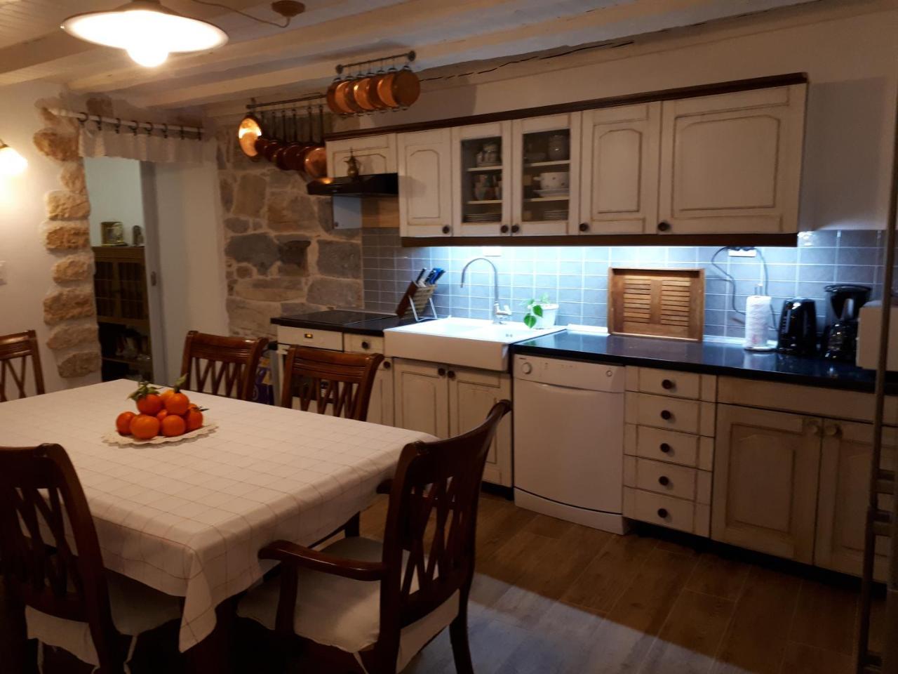 Guesthouse Juric Skradin Exterior photo